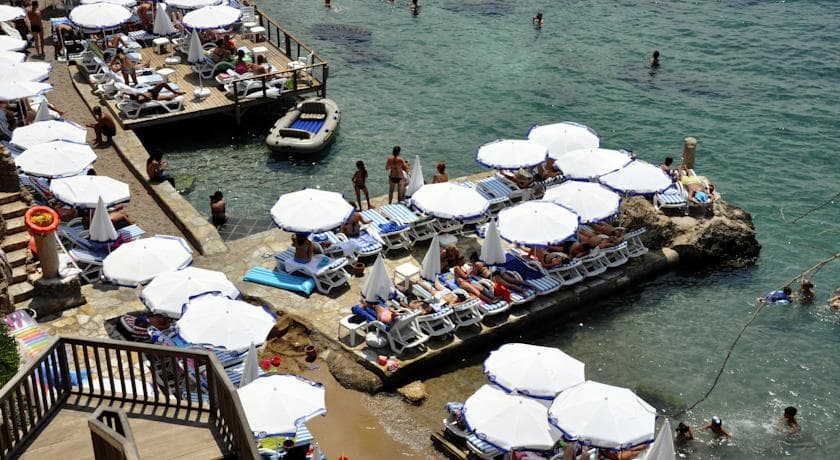 Elegance East Hotel-30