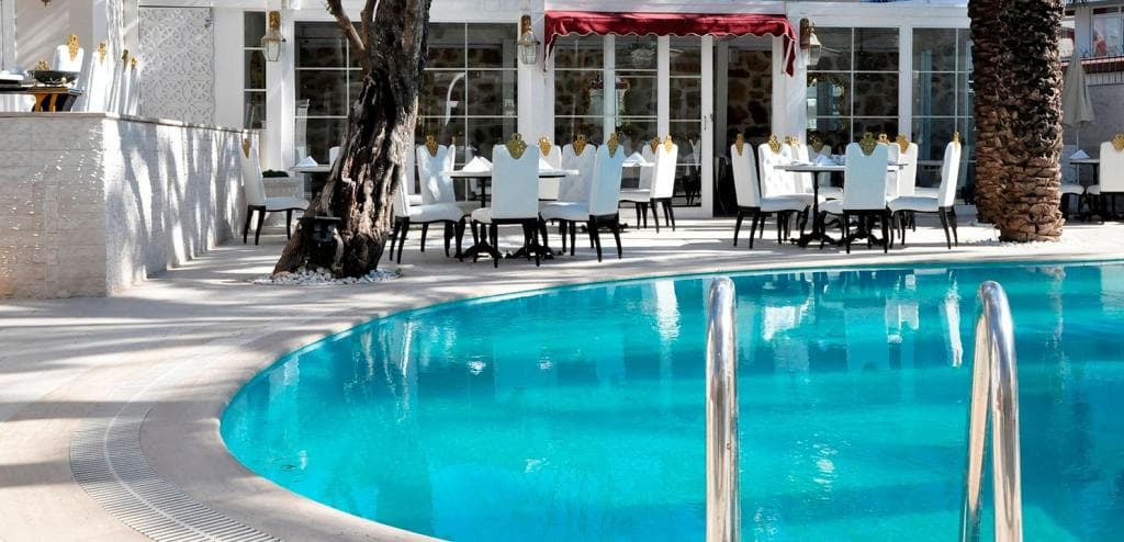 Elegance East Hotel-10