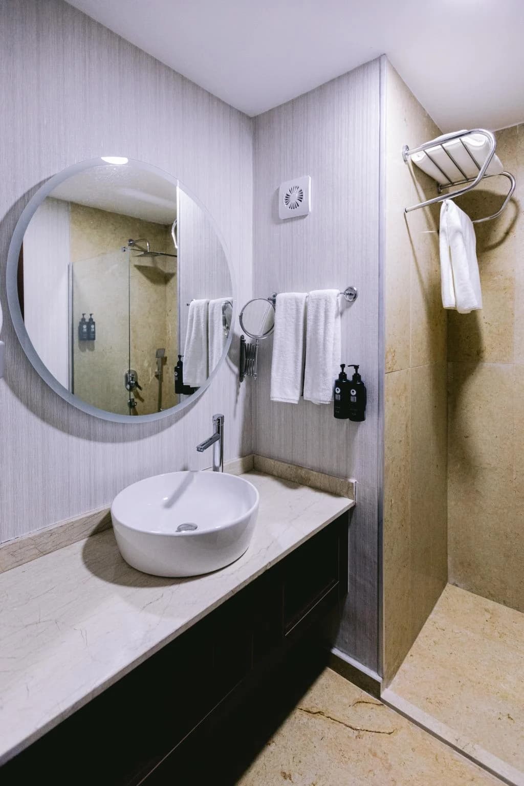 Ramada By Wyndham Çeşme-16