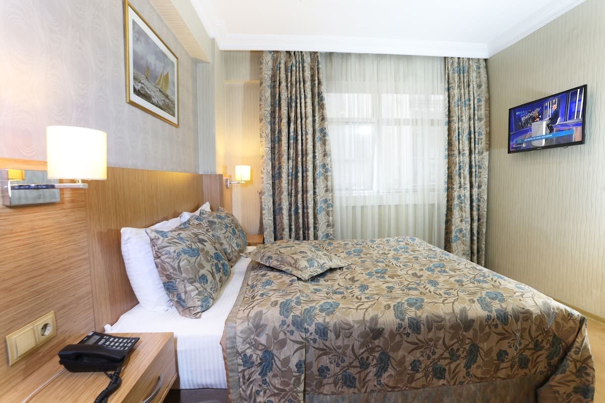 Riva Hotel Alsancak-12