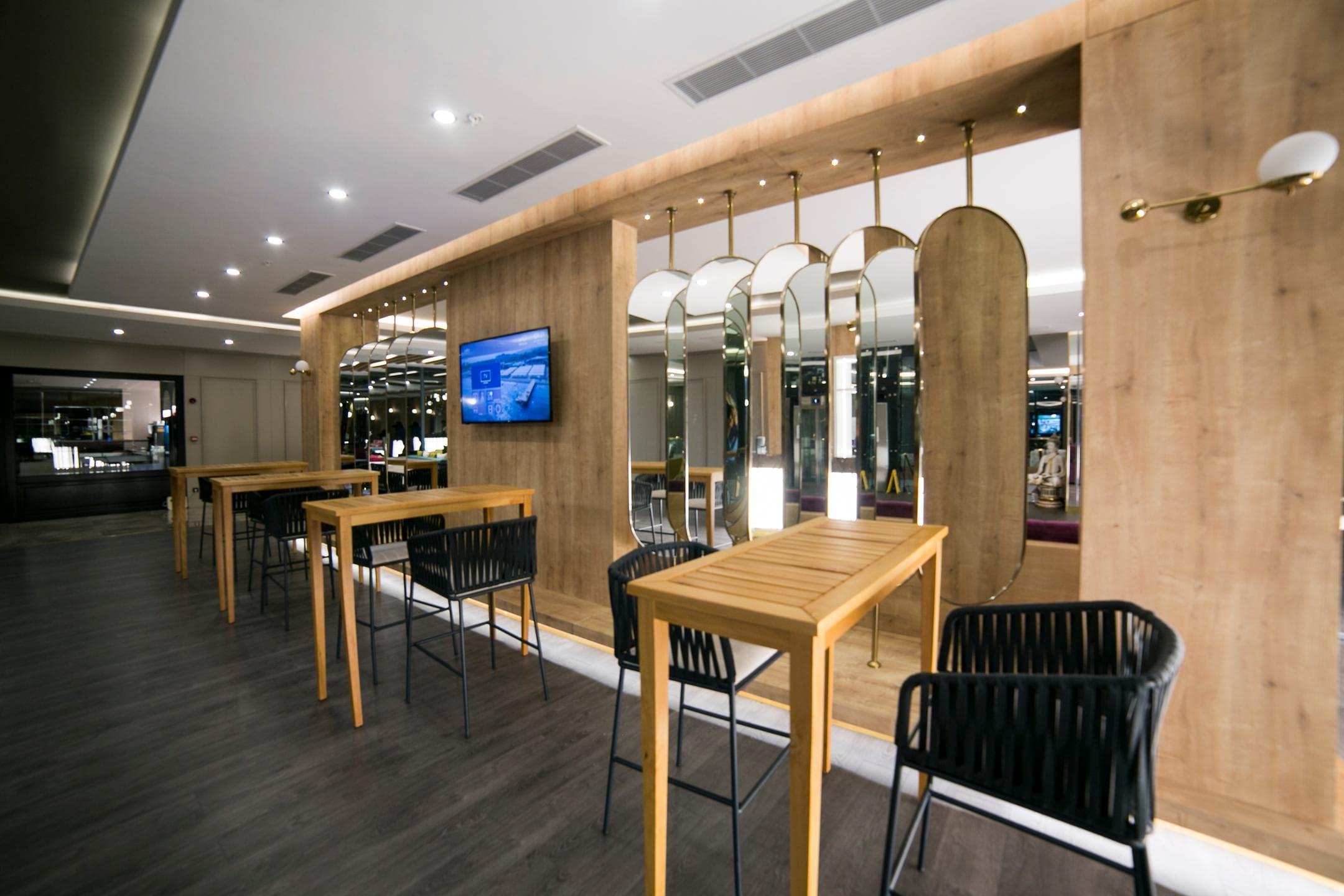 Sailors Beach Club-21