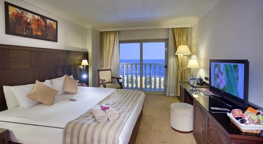 Crowne Plaza Antalya-1