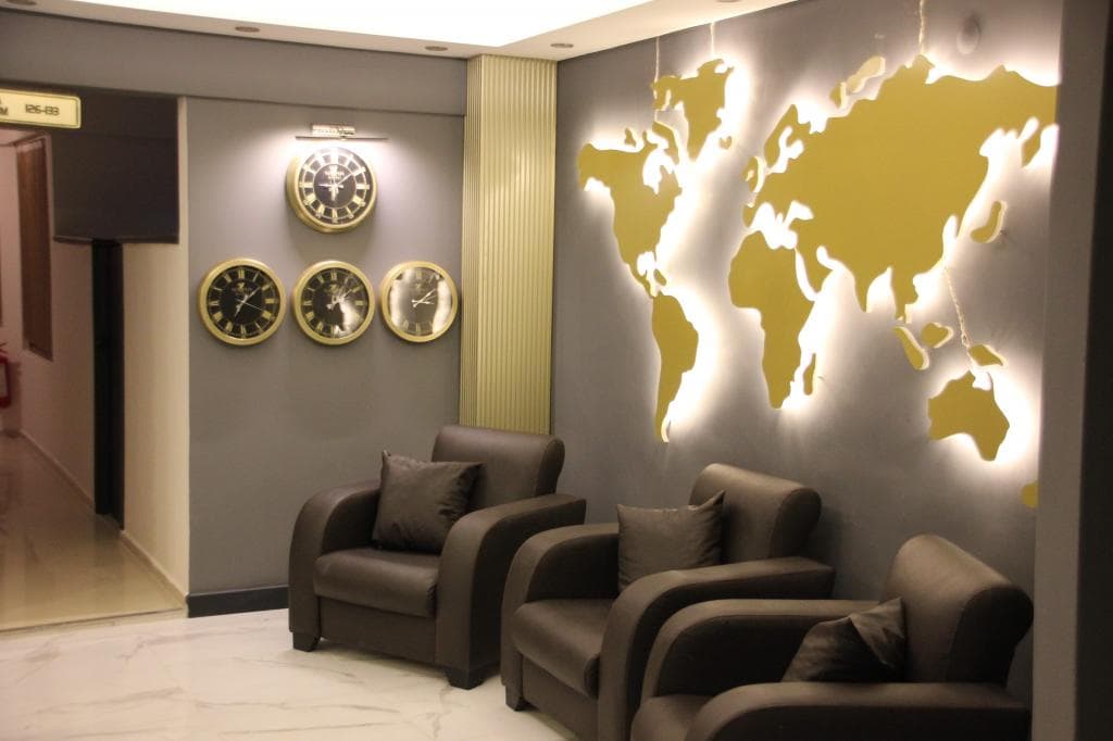 Sinopsis Resort Otel-8