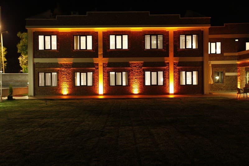 Hotel Milestone 1915-19