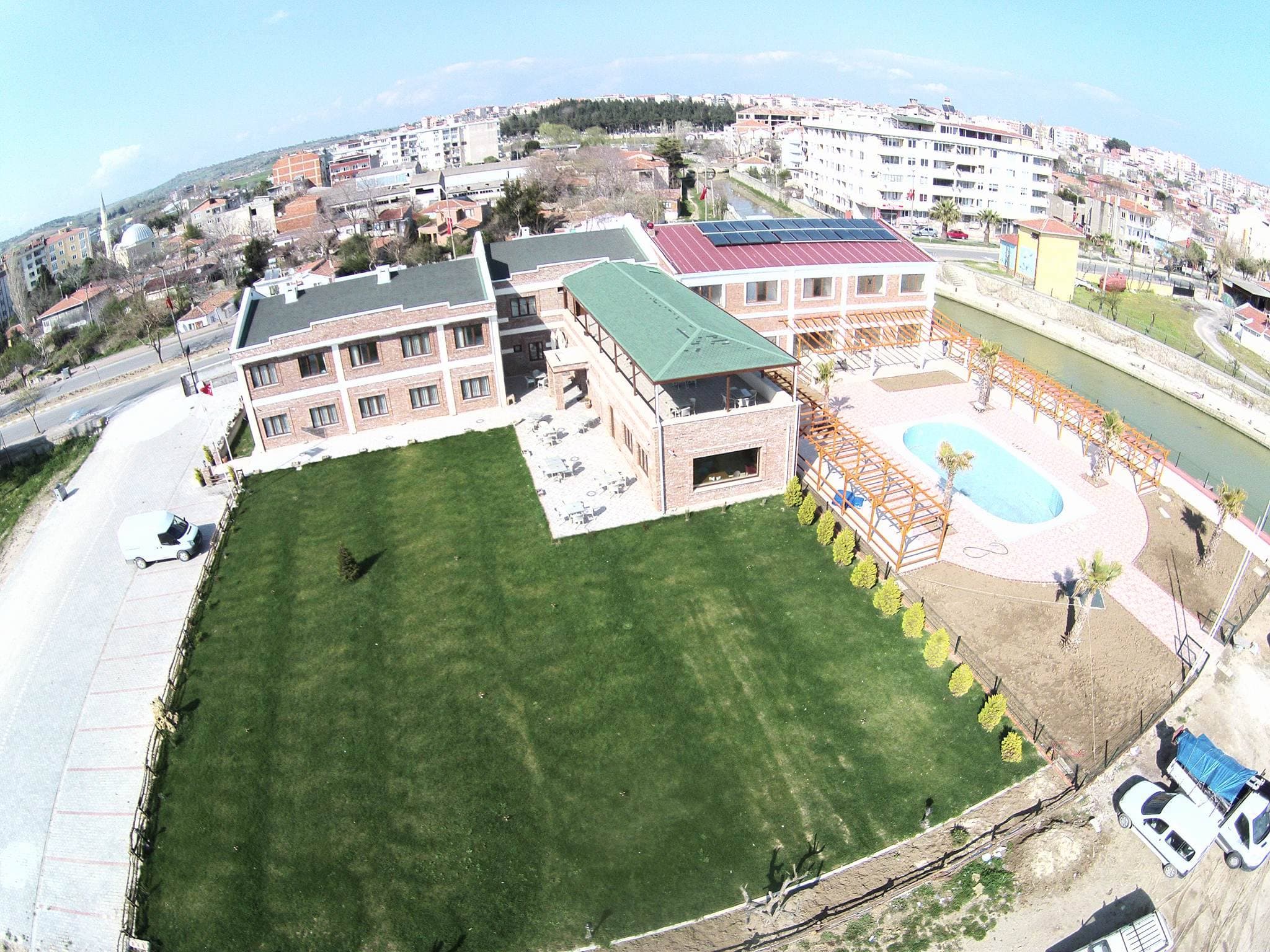 Hotel Milestone 1915-5