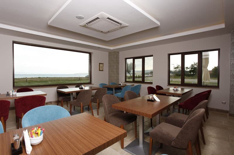 Hotel Milestone 1915-23