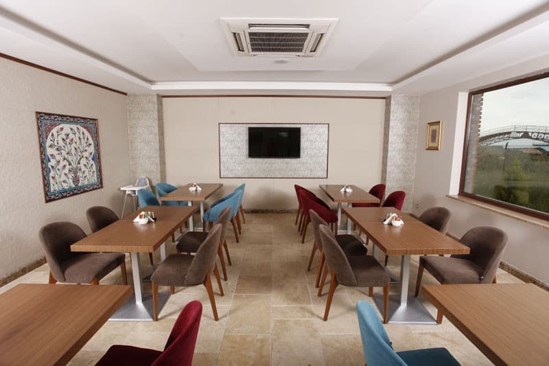 Hotel Milestone 1915-22