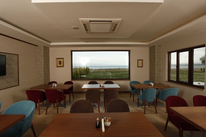 Hotel Milestone 1915-6