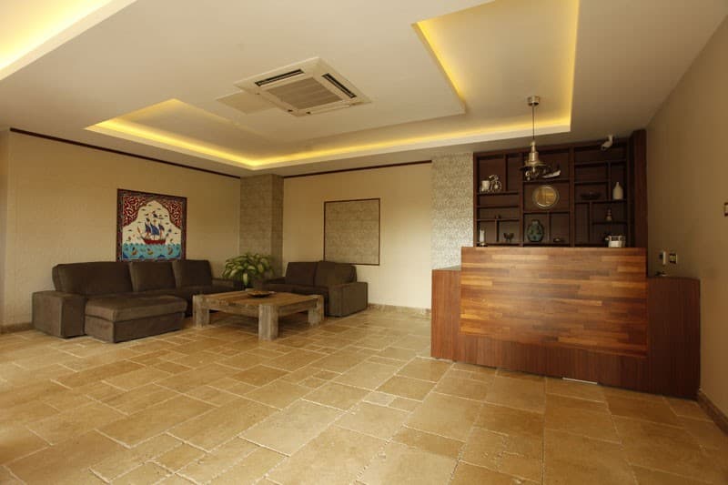 Hotel Milestone 1915-2