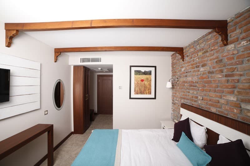 Hotel Milestone 1915-28