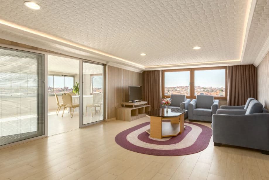 Ramada By Wyndham Uşak-16