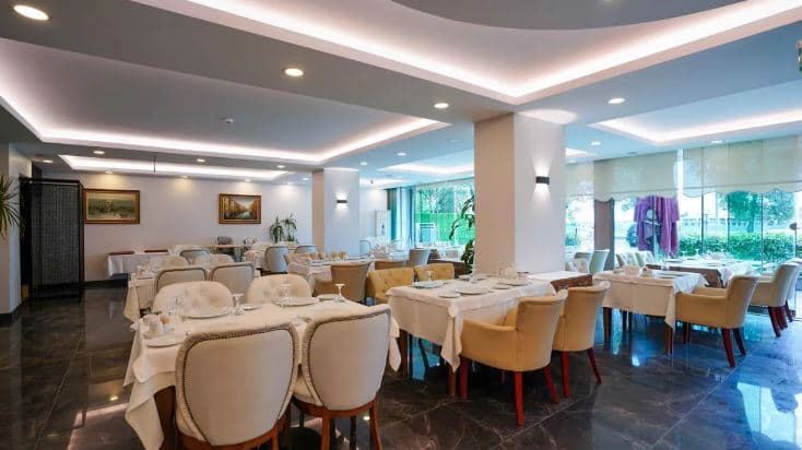 Aura Marina Hotel -9
