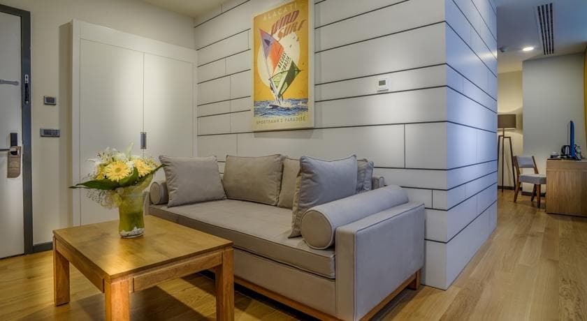 Tav Airport Hotel İzmir-23