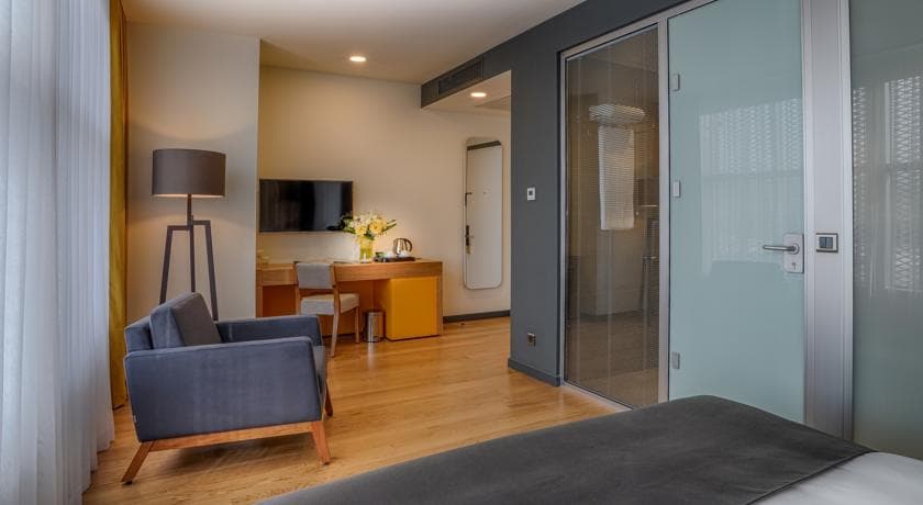 Tav Airport Hotel İzmir-15