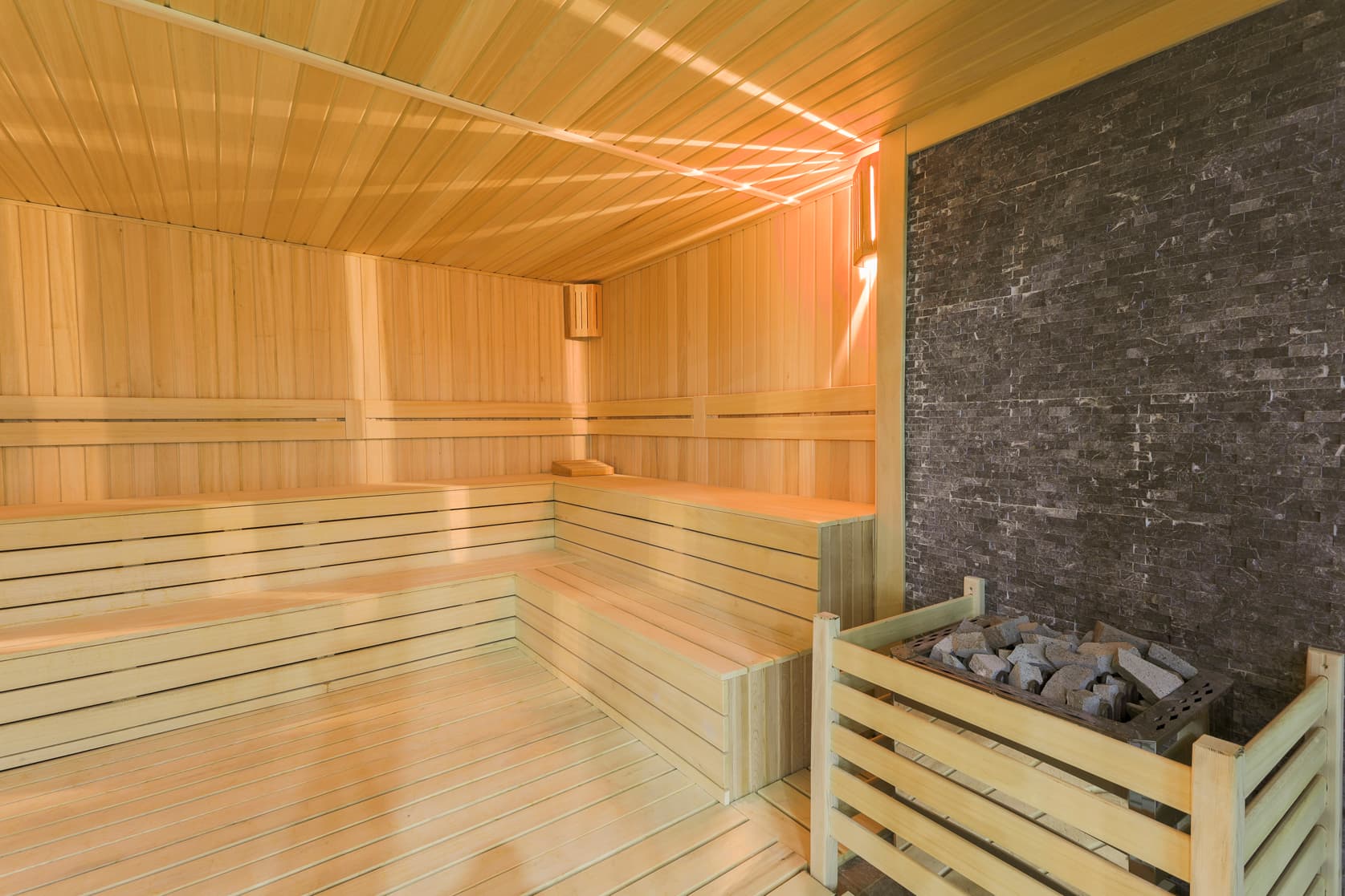 Shimall Deluxe Hotel-7