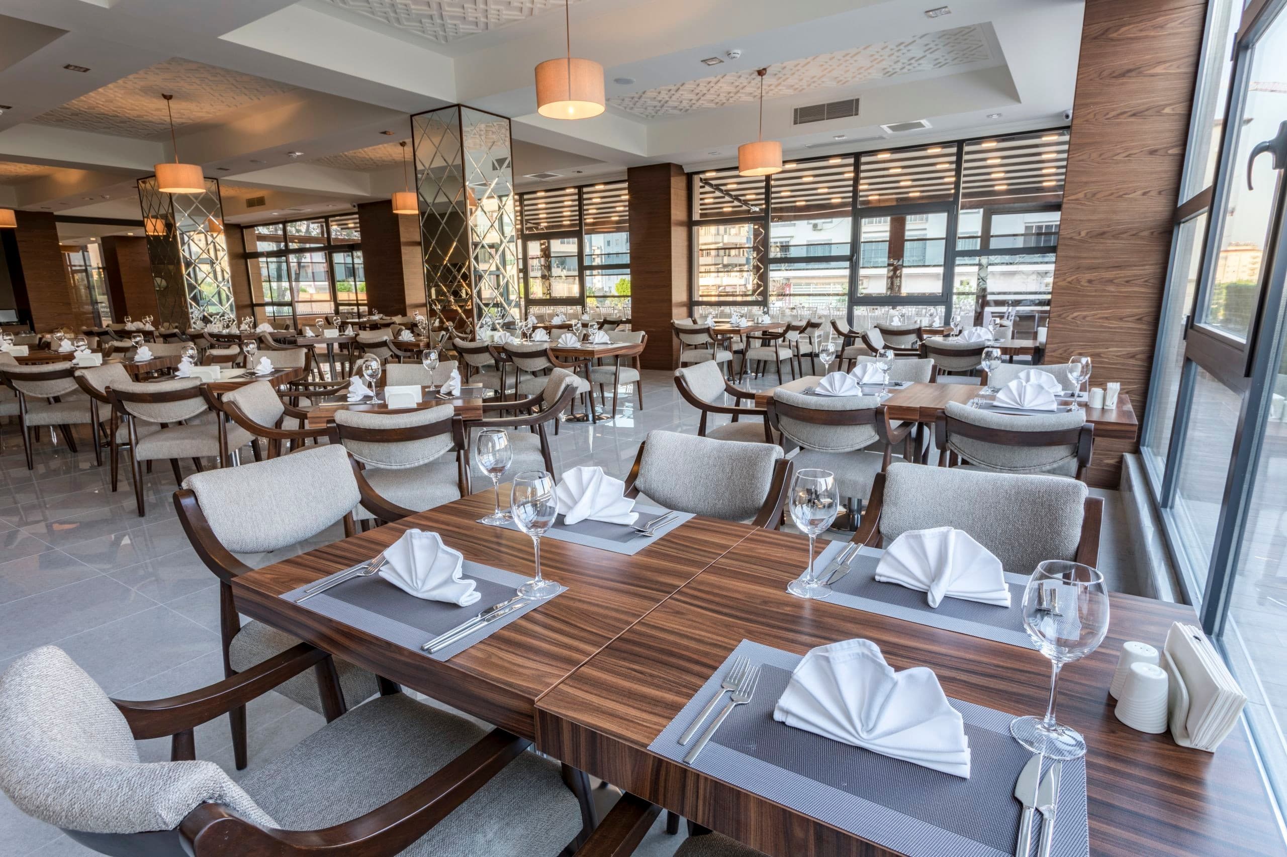 Shimall Deluxe Hotel-49