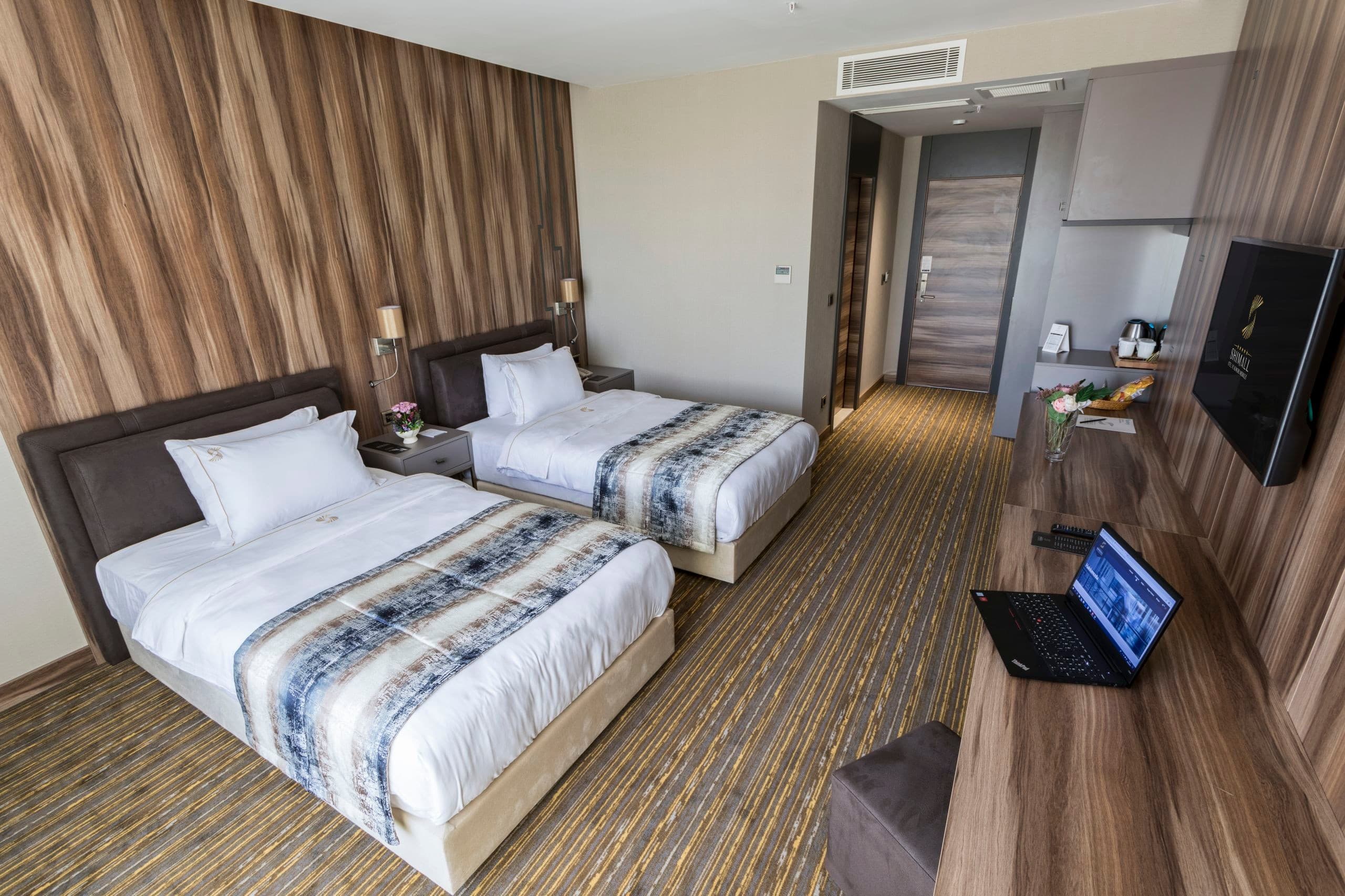 Shimall Deluxe Hotel-8