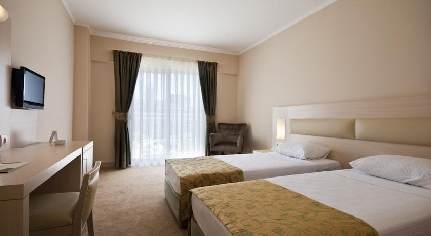 Mg White Lilyum Otel-6