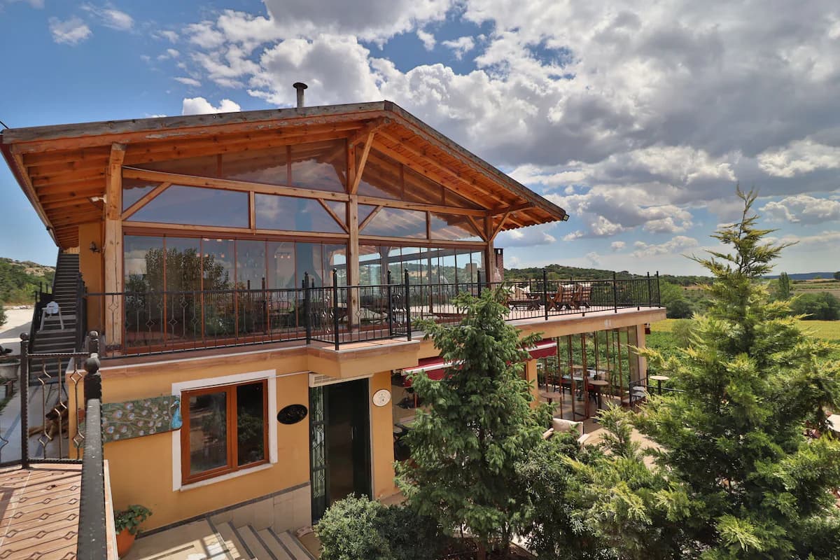 Dessera Vineyards Hotel-20