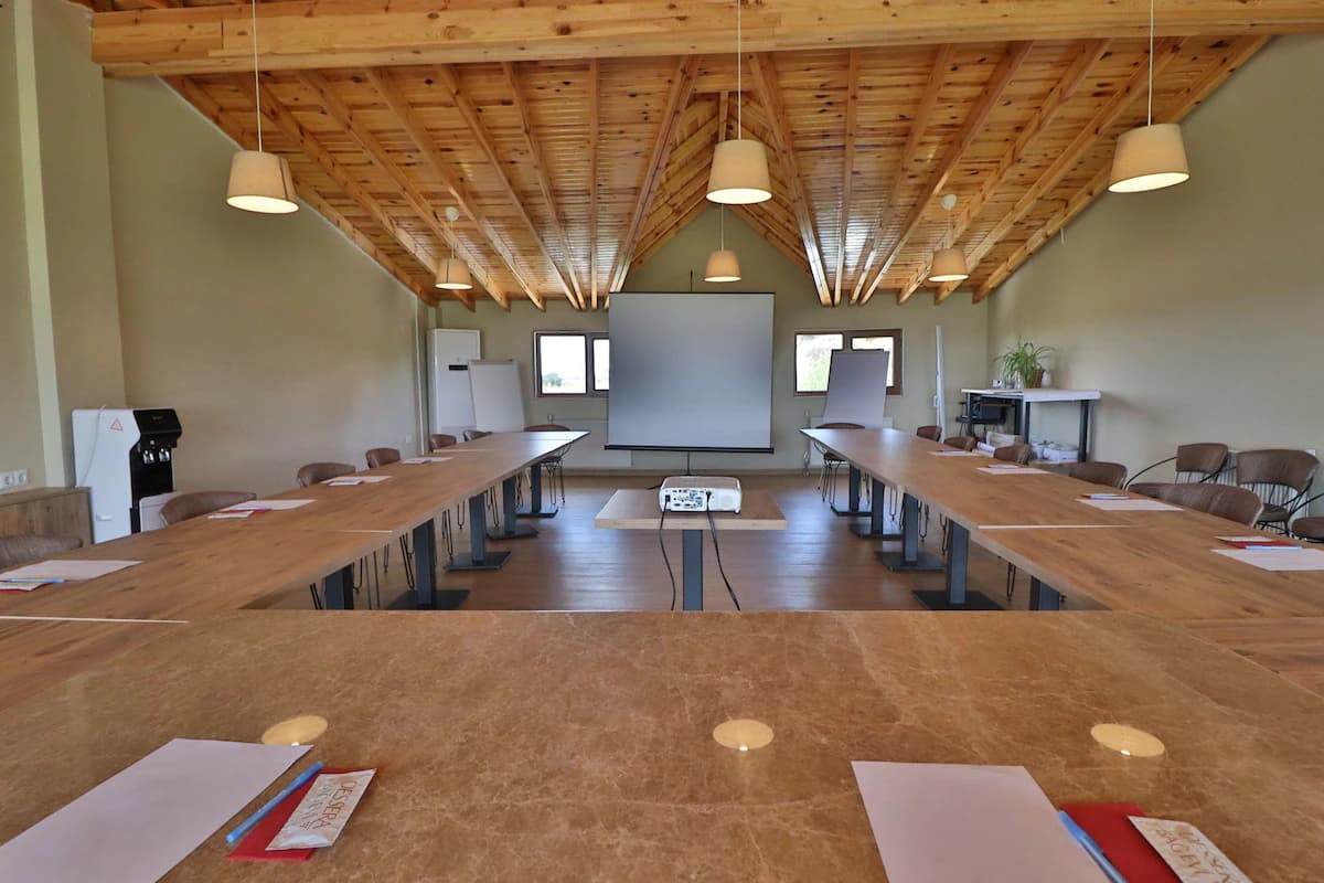 Dessera Vineyards Hotel-28