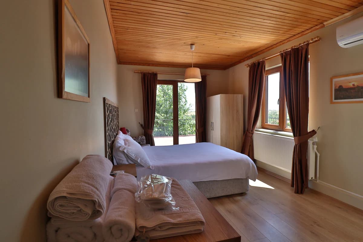 Dessera Vineyards Hotel-27