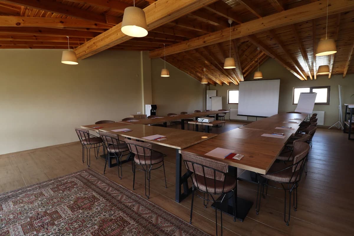 Dessera Vineyards Hotel-2