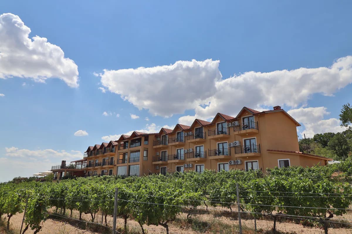 Dessera Vineyards Hotel-0
