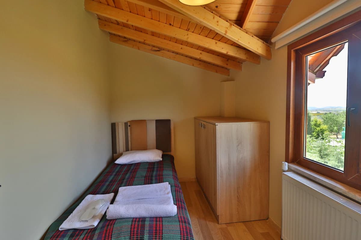 Dessera Vineyards Hotel-15