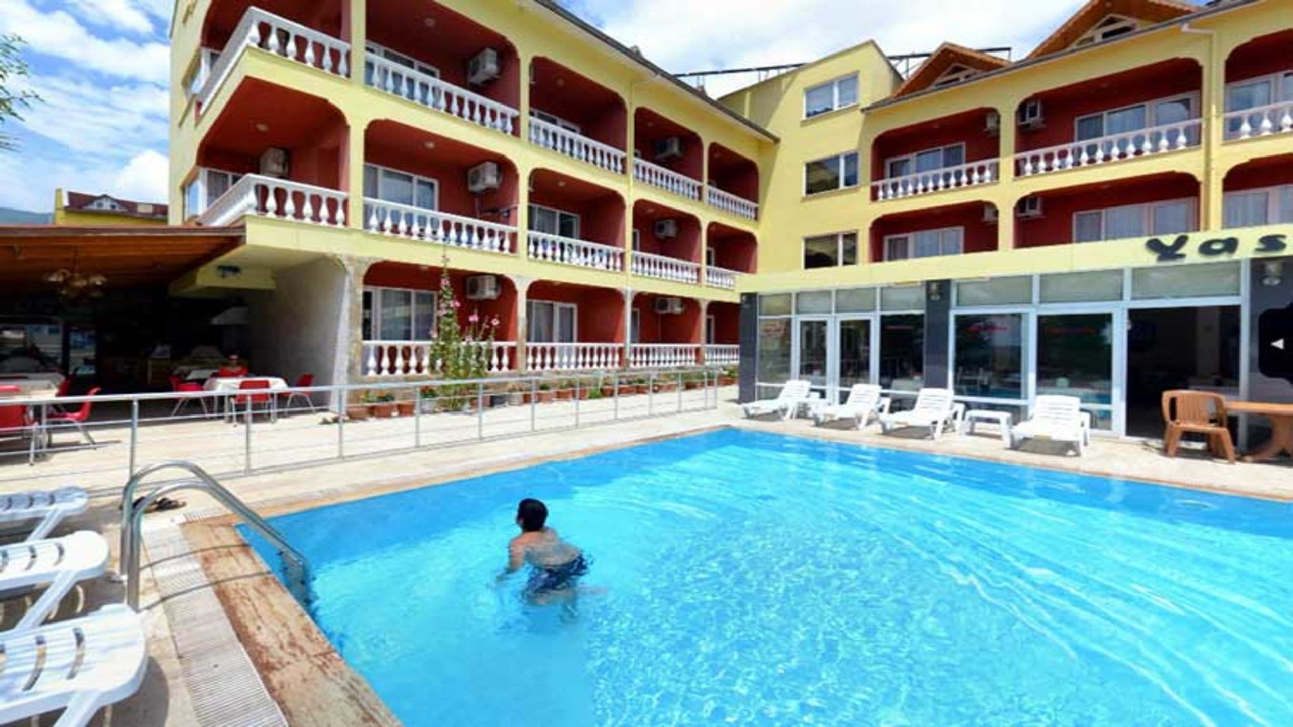 Yasemin Hotel-3