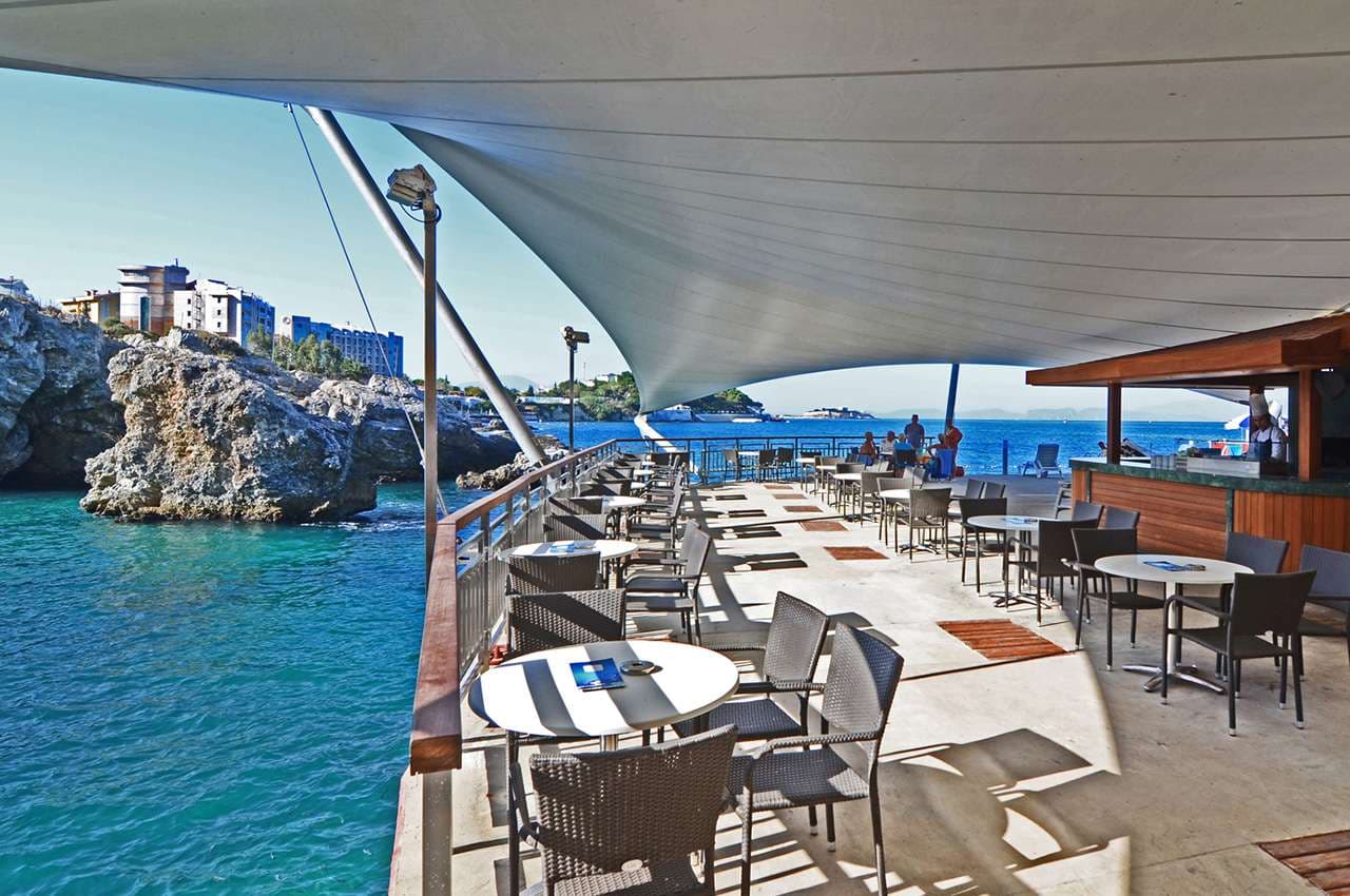 Korumar Deluxe Hotel Kuşadası-16