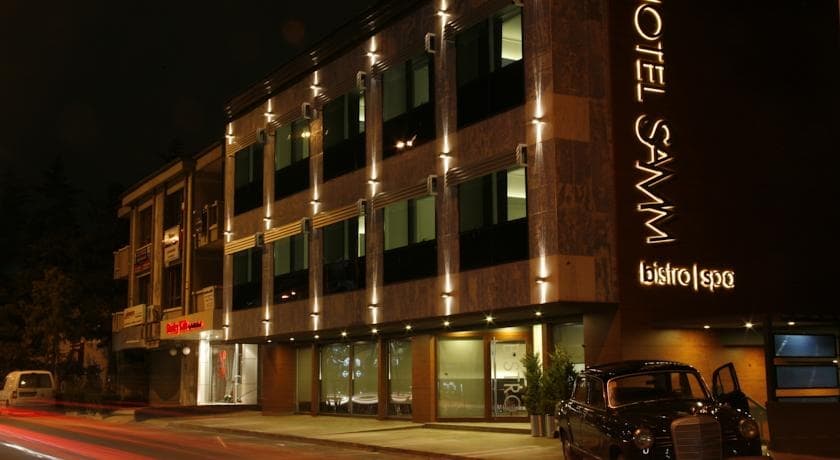 Hotel Samm Bistro & Spa-0