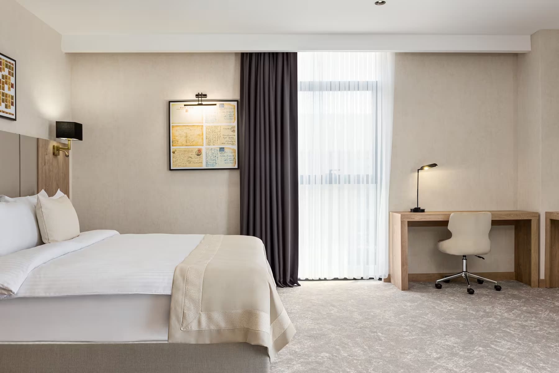 Ramada Plaza By Wyndham Batman-8