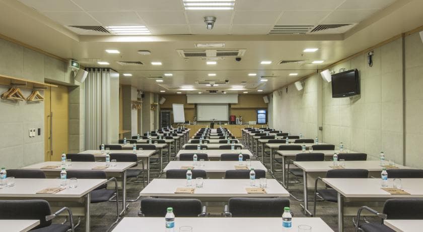 Ramada By Wyndham Istanbul Pera-6