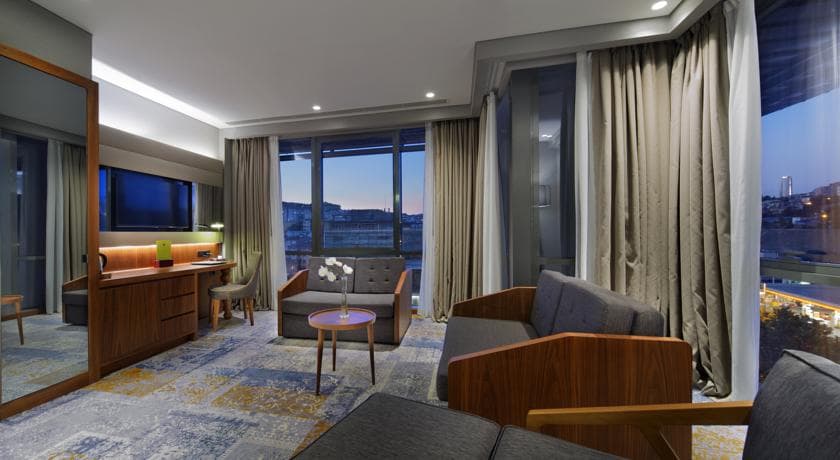 DoubleTree By Hilton İstanbul Piyalepaşa Hotel-12