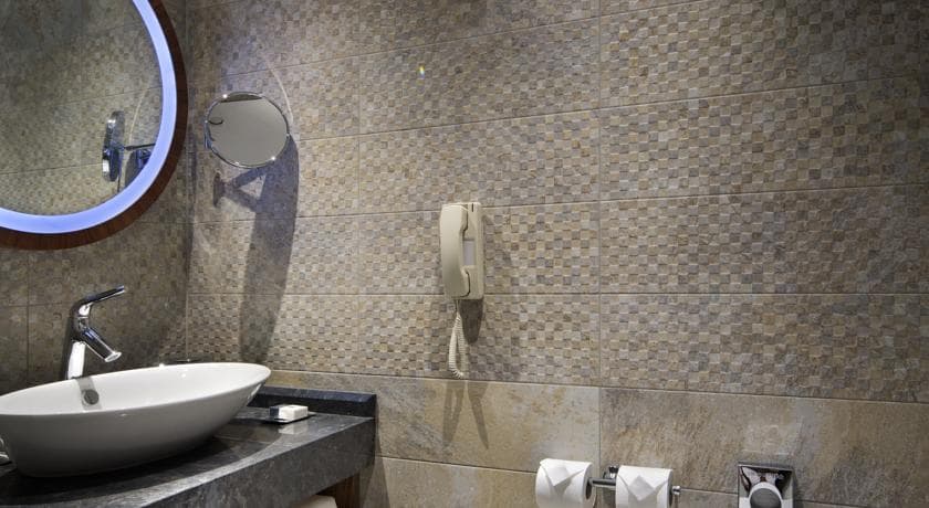 DoubleTree By Hilton İstanbul Piyalepaşa Hotel-32