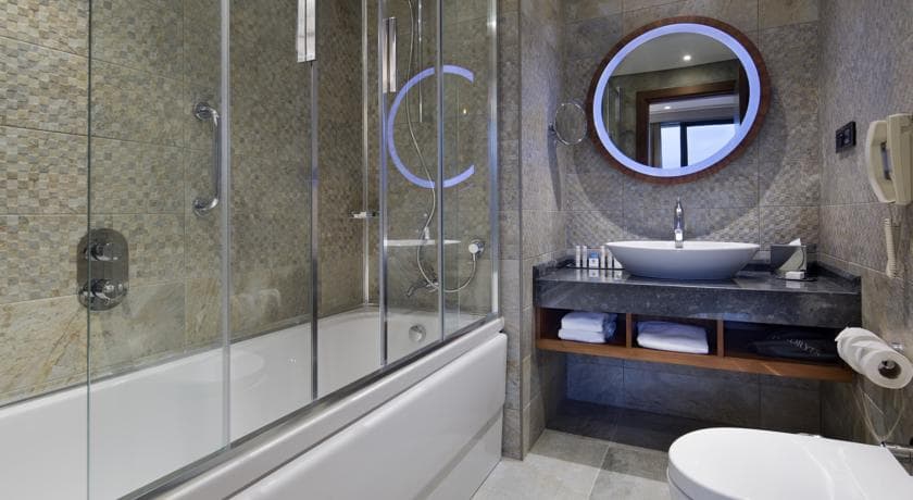 DoubleTree By Hilton İstanbul Piyalepaşa Hotel-10