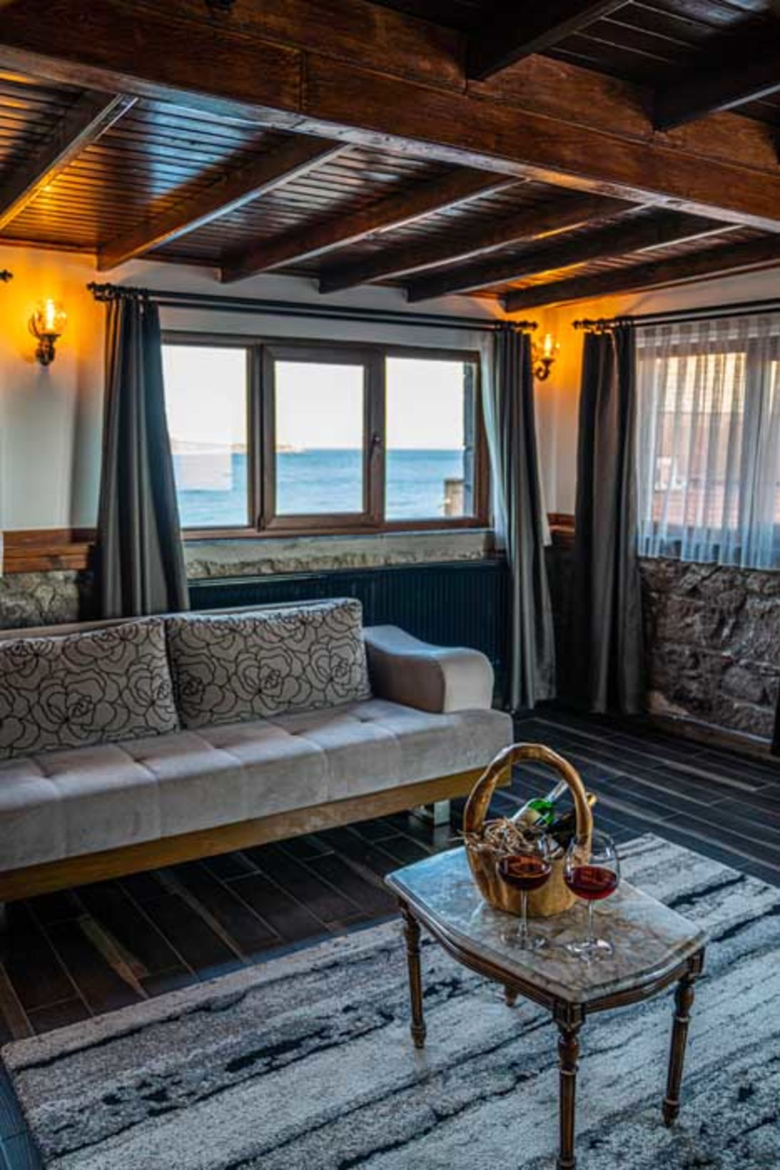 Assos Kervansaray Hotel-40