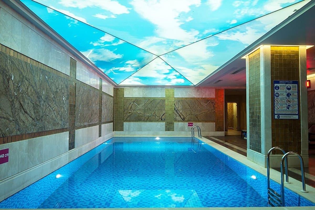 Uranus İstanbul Topkapı-2