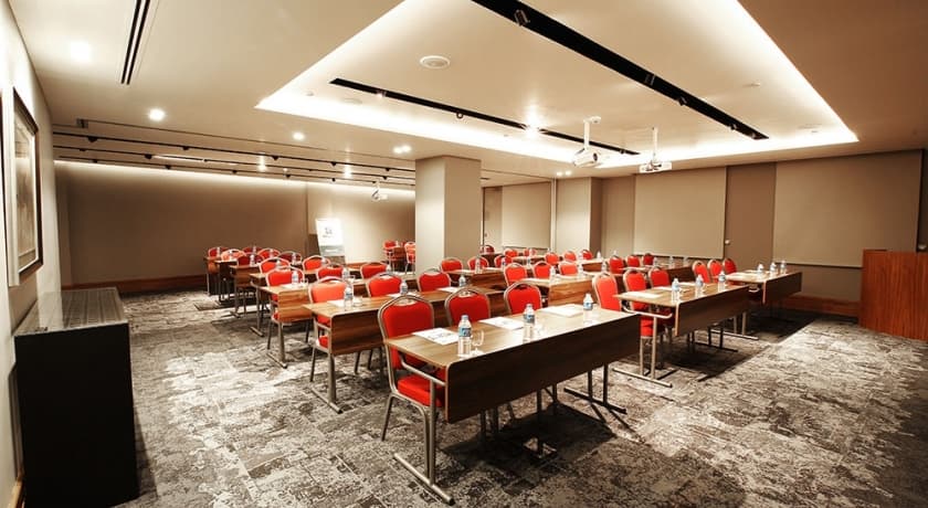 Holiday Inn Bursa City Centre-32