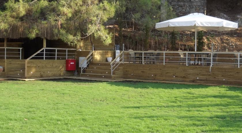 Alesta Yacht Hotel-11