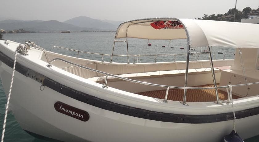 Alesta Yacht Hotel-45