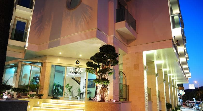 Alesta Yacht Hotel-10