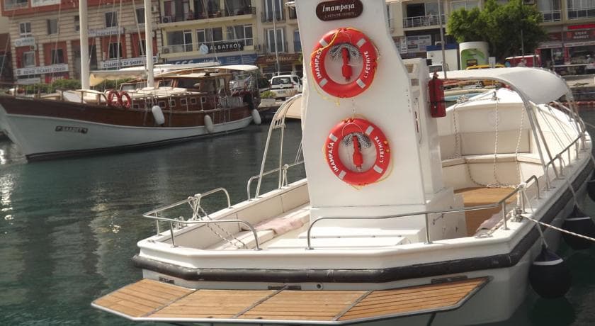 Alesta Yacht Hotel-43