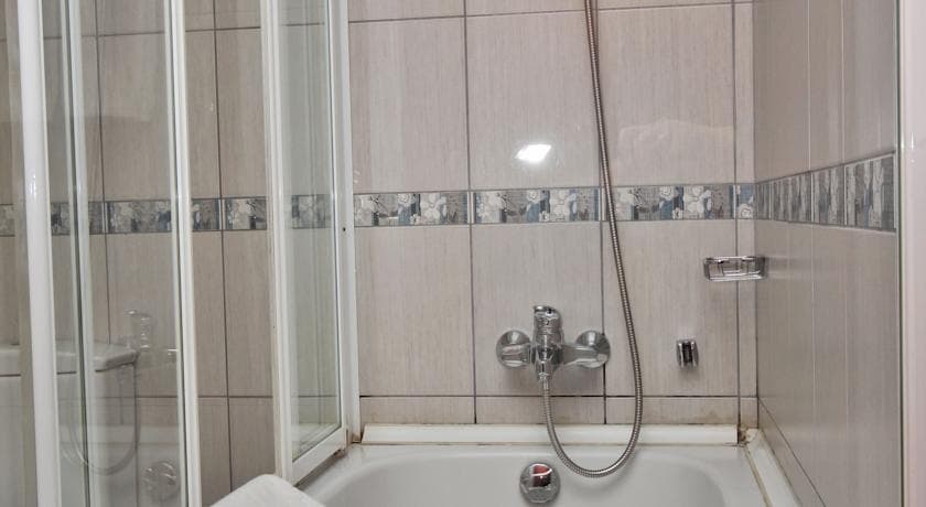 Golden Siyav Hotel-26