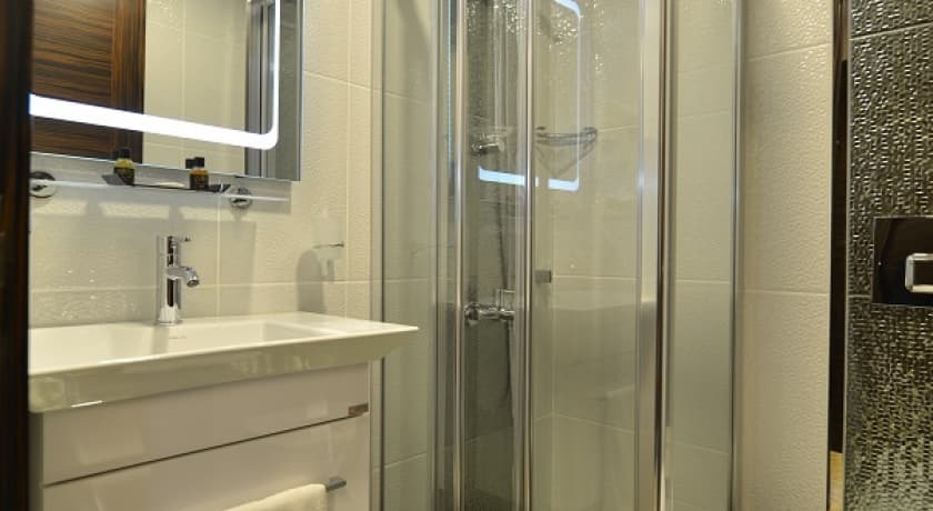 Golden Siyav Hotel-38