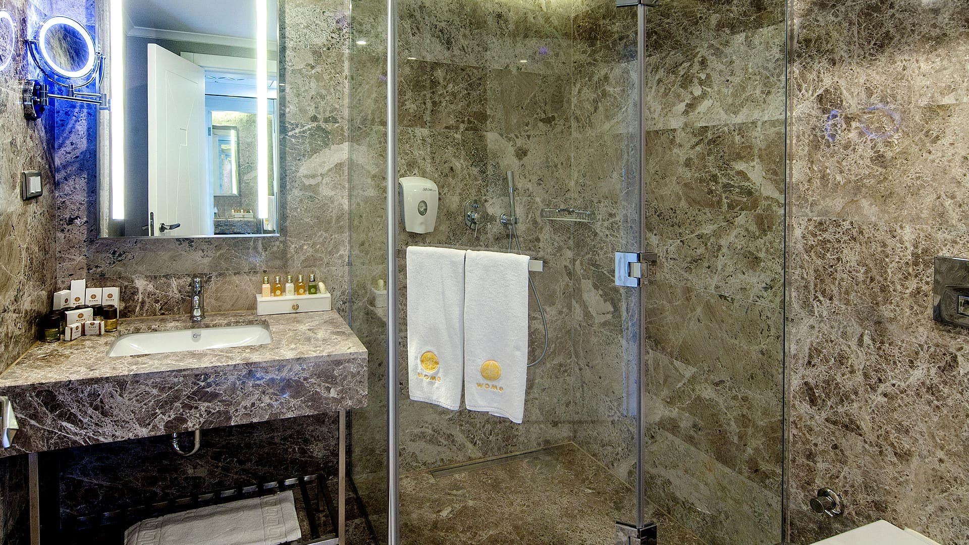 Wome Deluxe Hotel-53