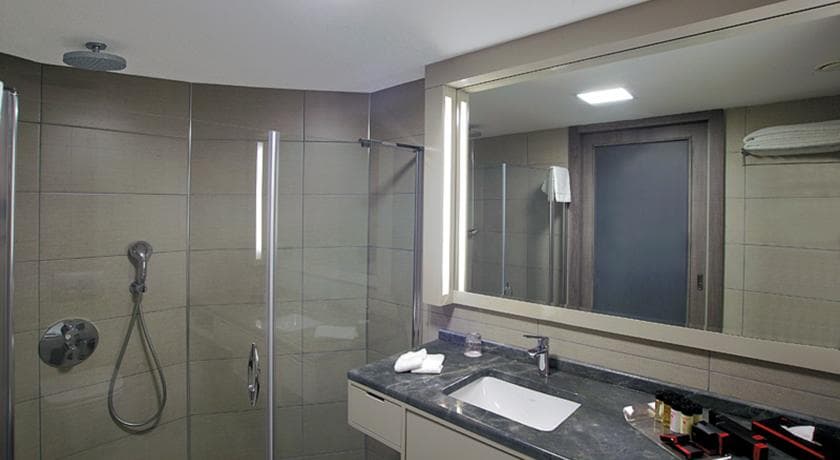 Ramada Plaza by Wyndham İzmir-13