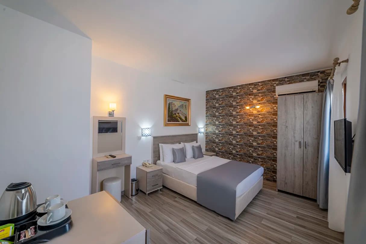 Queen Boutique Hotel-27