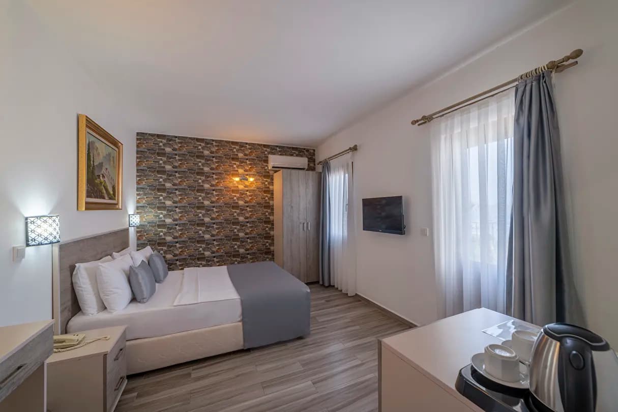 Queen Boutique Hotel-33