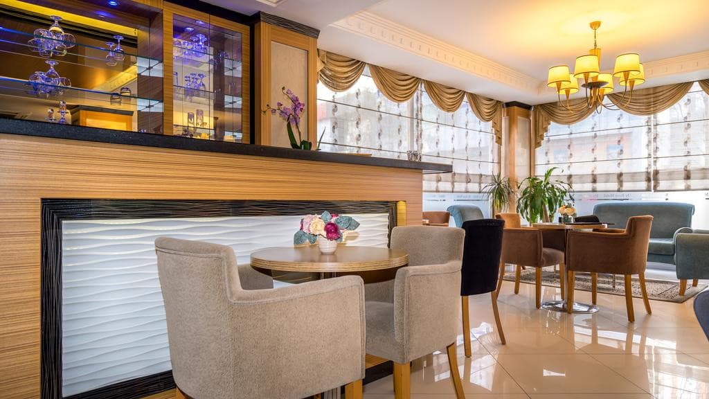 My Rose Hotel-resim-1